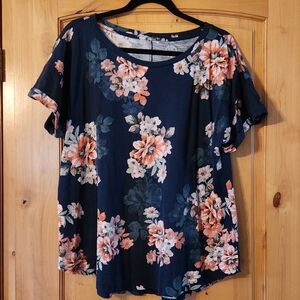 Maurices floral tee